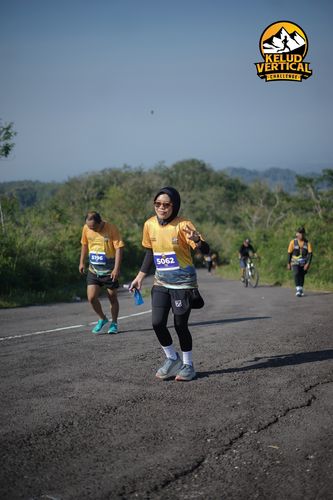 Race photo from Kelud Vertical Challenge 2024