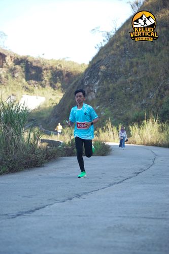 Race photo from Kelud Vertical Challenge 2024