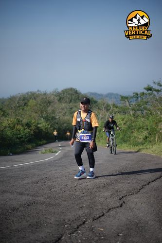 Race photo from Kelud Vertical Challenge 2024