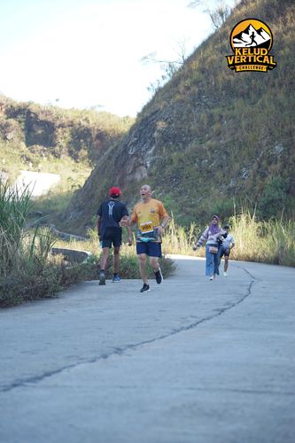 Race photo from Kelud Vertical Challenge 2024