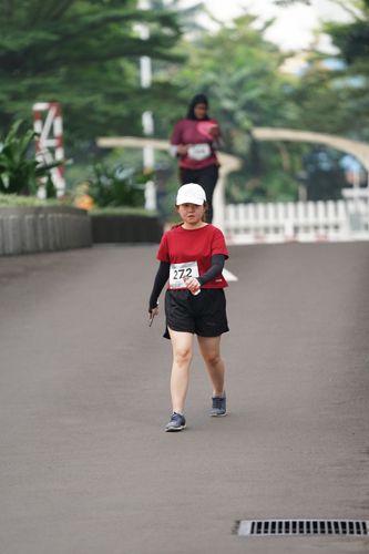 Race photo from Assurance Fun Run 2024