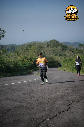 Race photo from Kelud Vertical Challenge 2024
