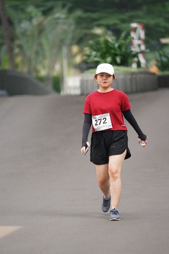 Race photo from Assurance Fun Run 2024