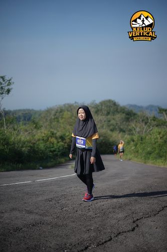 Race photo from Kelud Vertical Challenge 2024