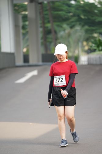 Race photo from Assurance Fun Run 2024