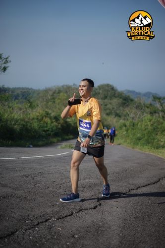 Race photo from Kelud Vertical Challenge 2024