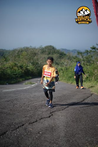 Race photo from Kelud Vertical Challenge 2024