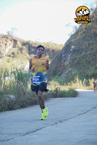 Race photo from Kelud Vertical Challenge 2024