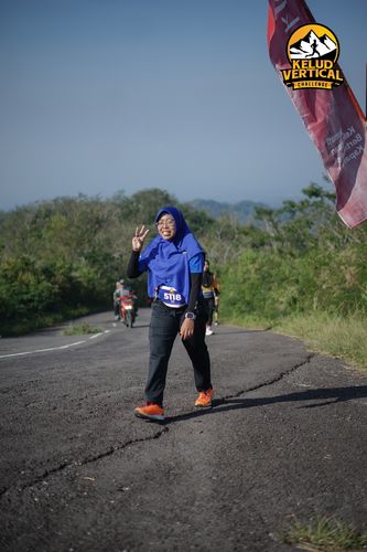 Race photo from Kelud Vertical Challenge 2024
