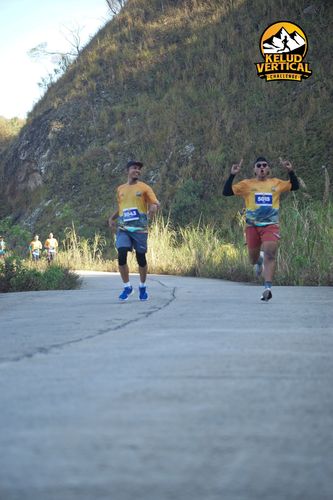 Race photo from Kelud Vertical Challenge 2024