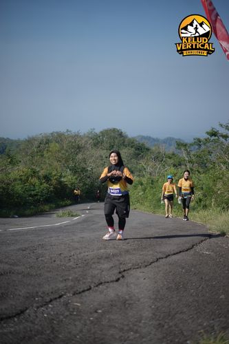 Race photo from Kelud Vertical Challenge 2024
