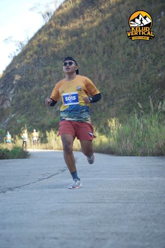 Race photo from Kelud Vertical Challenge 2024