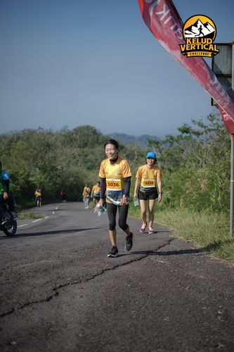 Race photo from Kelud Vertical Challenge 2024