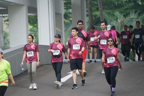 Race photo from Assurance Fun Run 2024