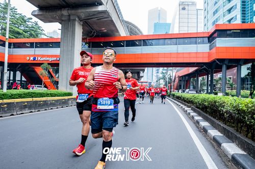Race photo from ONE RUN 10K 2025