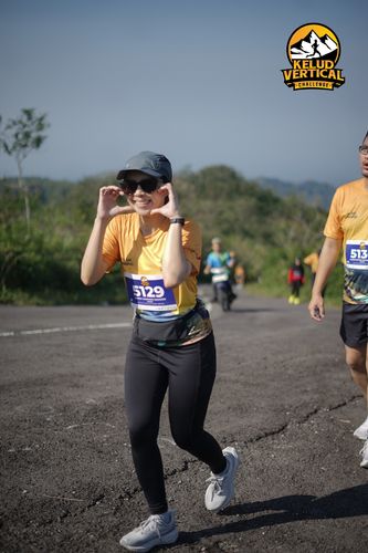Race photo from Kelud Vertical Challenge 2024