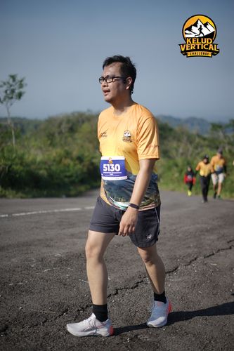 Race photo from Kelud Vertical Challenge 2024