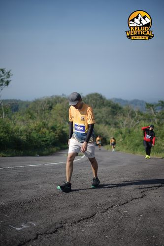 Race photo from Kelud Vertical Challenge 2024