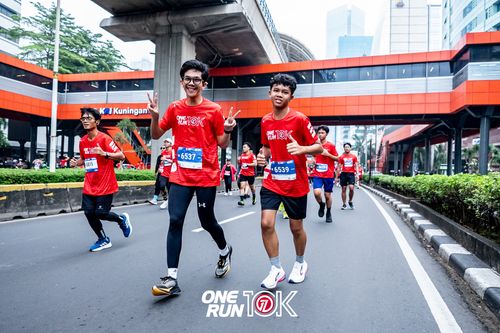 Race photo from ONE RUN 10K 2025