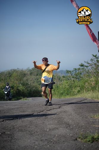 Race photo from Kelud Vertical Challenge 2024