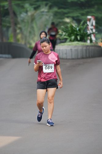 Race photo from Assurance Fun Run 2024