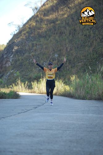 Race photo from Kelud Vertical Challenge 2024