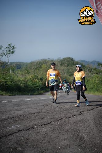 Race photo from Kelud Vertical Challenge 2024