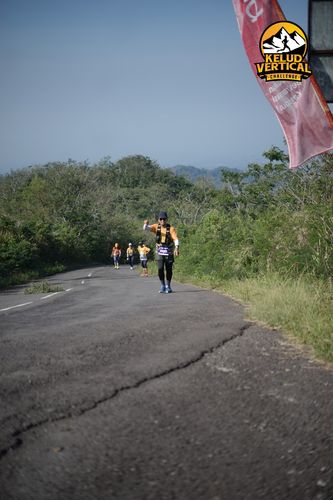 Race photo from Kelud Vertical Challenge 2024