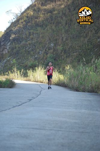 Race photo from Kelud Vertical Challenge 2024