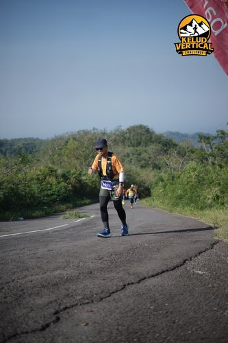 Race photo from Kelud Vertical Challenge 2024