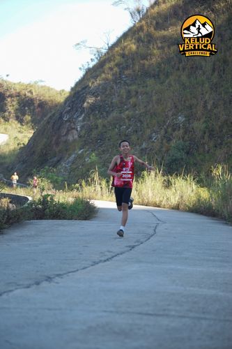 Race photo from Kelud Vertical Challenge 2024