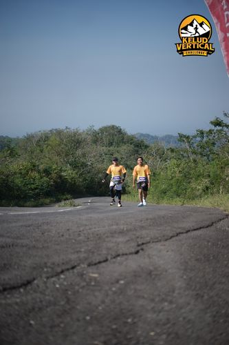 Race photo from Kelud Vertical Challenge 2024