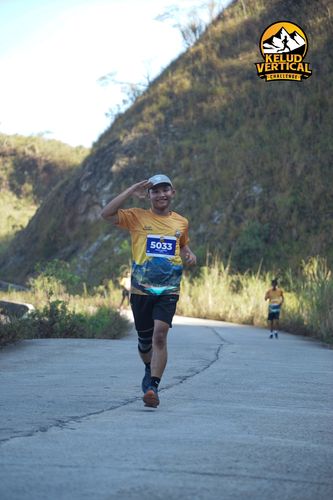 Race photo from Kelud Vertical Challenge 2024