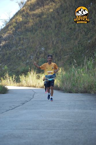 Race photo from Kelud Vertical Challenge 2024
