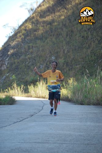 Race photo from Kelud Vertical Challenge 2024