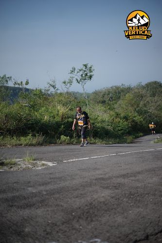 Race photo from Kelud Vertical Challenge 2024