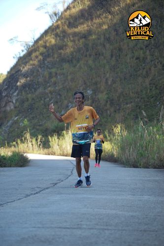 Race photo from Kelud Vertical Challenge 2024