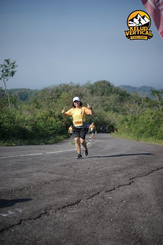 Race photo from Kelud Vertical Challenge 2024