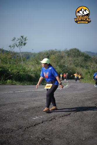 Race photo from Kelud Vertical Challenge 2024