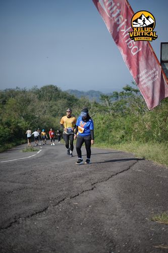 Race photo from Kelud Vertical Challenge 2024