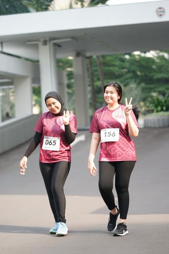 Race photo from Assurance Fun Run 2024