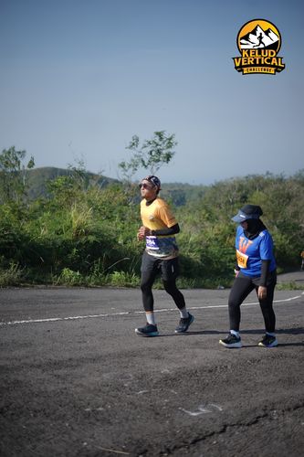 Race photo from Kelud Vertical Challenge 2024