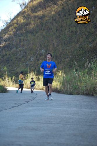 Race photo from Kelud Vertical Challenge 2024