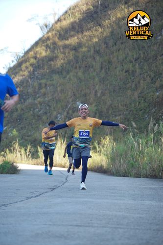 Race photo from Kelud Vertical Challenge 2024