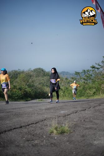 Race photo from Kelud Vertical Challenge 2024