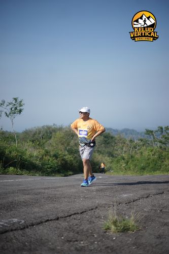 Race photo from Kelud Vertical Challenge 2024