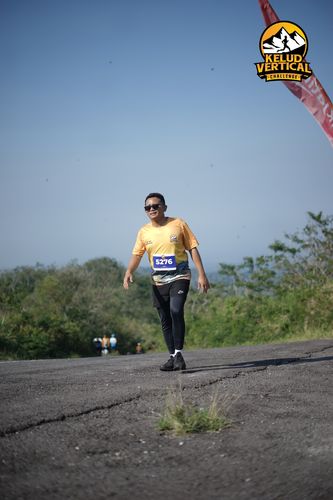 Race photo from Kelud Vertical Challenge 2024