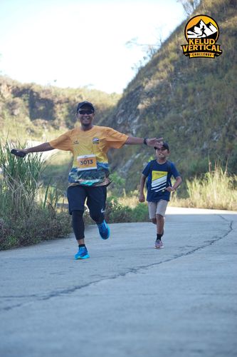 Race photo from Kelud Vertical Challenge 2024