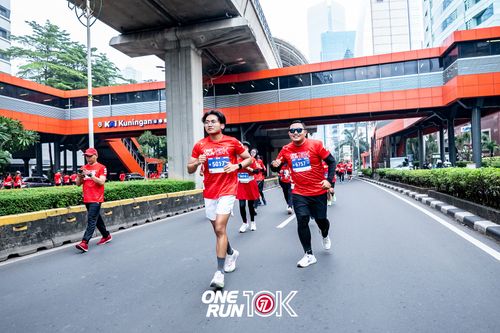 Race photo from ONE RUN 10K 2025