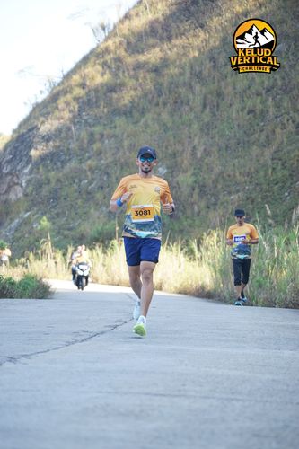 Race photo from Kelud Vertical Challenge 2024